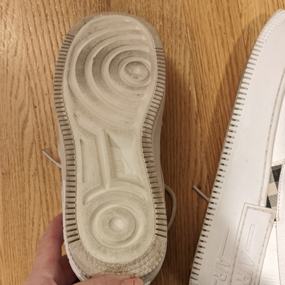 Nike Women's 8 Plaid Design Red Black Tan Cabincore Preppy Air Force1's - Picture 8 of 8